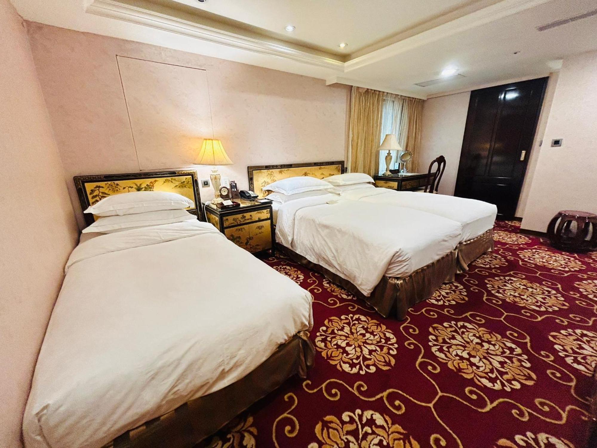 Royal Seasons Hotel Taipei ‧ Nanjing W. Extérieur photo