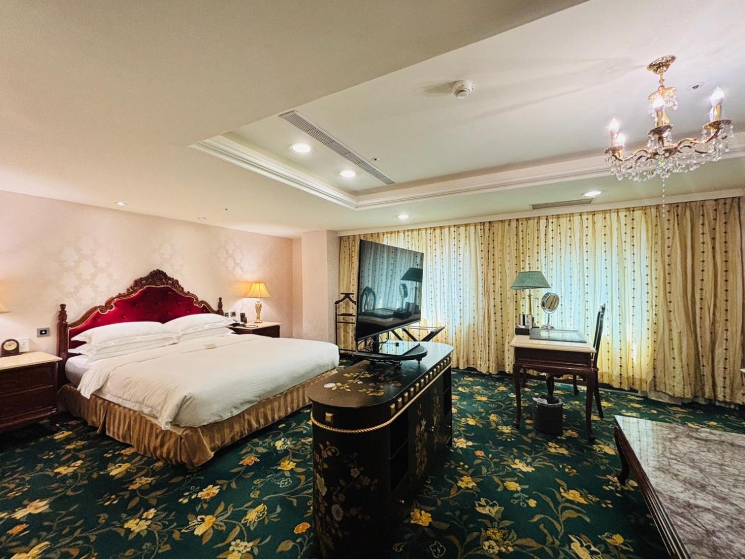 Royal Seasons Hotel Taipei ‧ Nanjing W. Extérieur photo