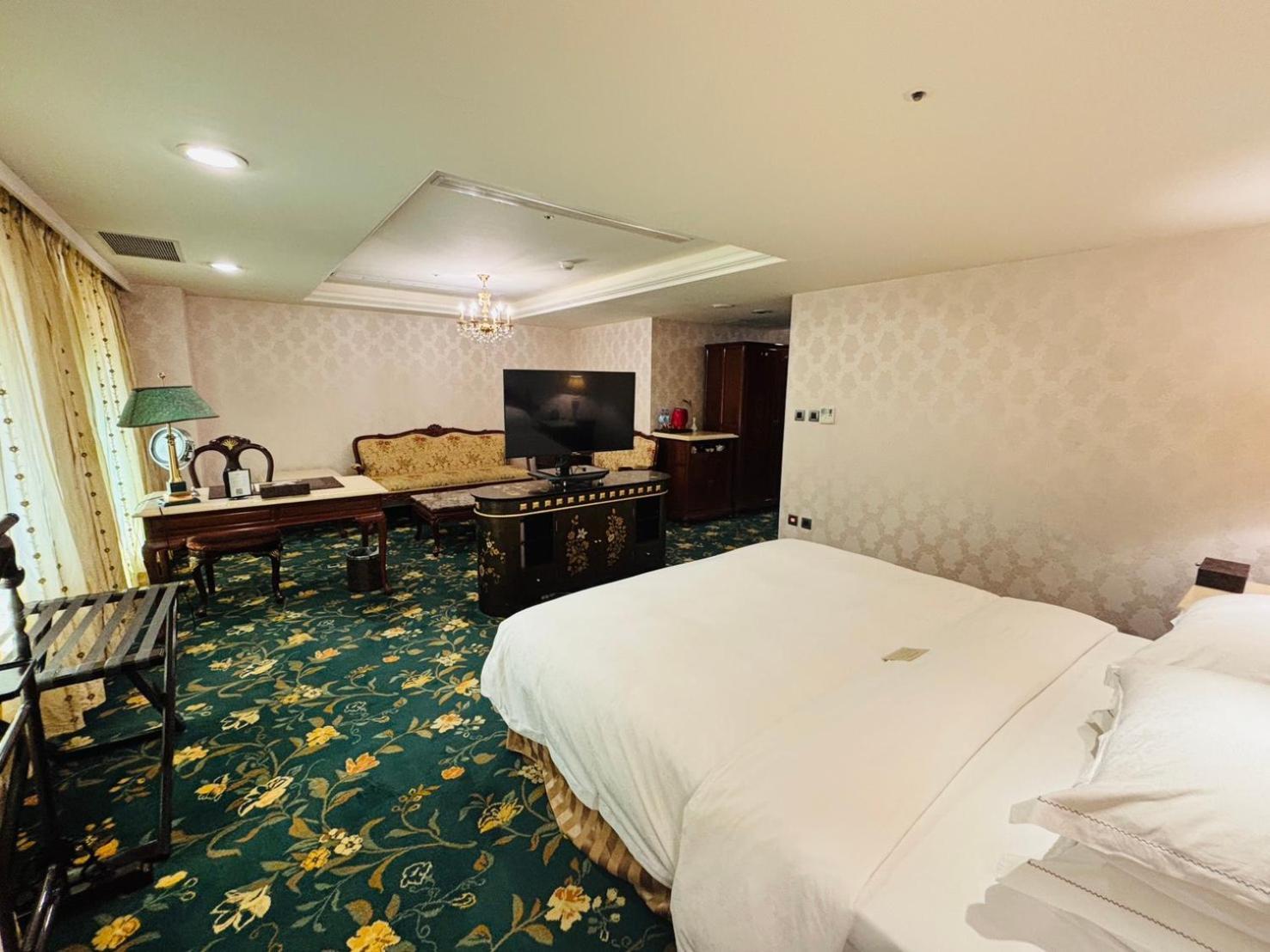 Royal Seasons Hotel Taipei ‧ Nanjing W. Extérieur photo